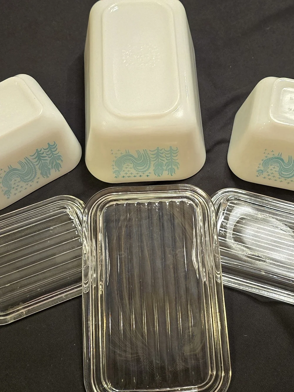 Vintage Pyrex Amish Butterprint Refrigerator Storage Set 3-Piece